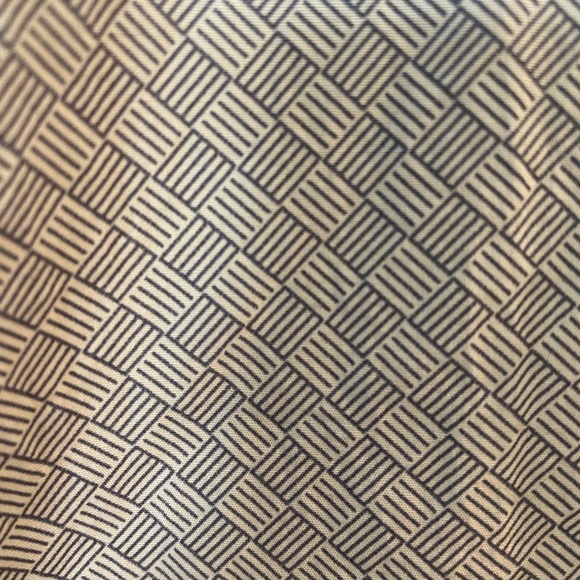 Artefact casual button down pattern shirt. - Picture 2 of 4